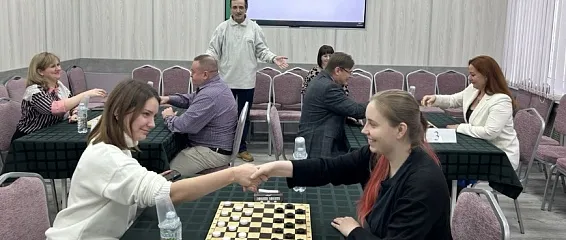 Турнир по шашкам Турнир по шашкам