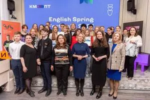 В КМЭПТ прошел конкурс знатоков английского языка «Английская весна-2024»