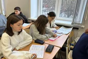 В КМЭПТ прошло практикоориентированное занятие по дисциплине «Трудовое право» на тему «Принципы трудового права РФ».  